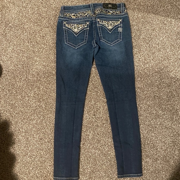 BEAUTIFUL BEDAZZLED ANIMAL PRINT MISS ME JEANS SIZE 25 - Picture 1 of 6